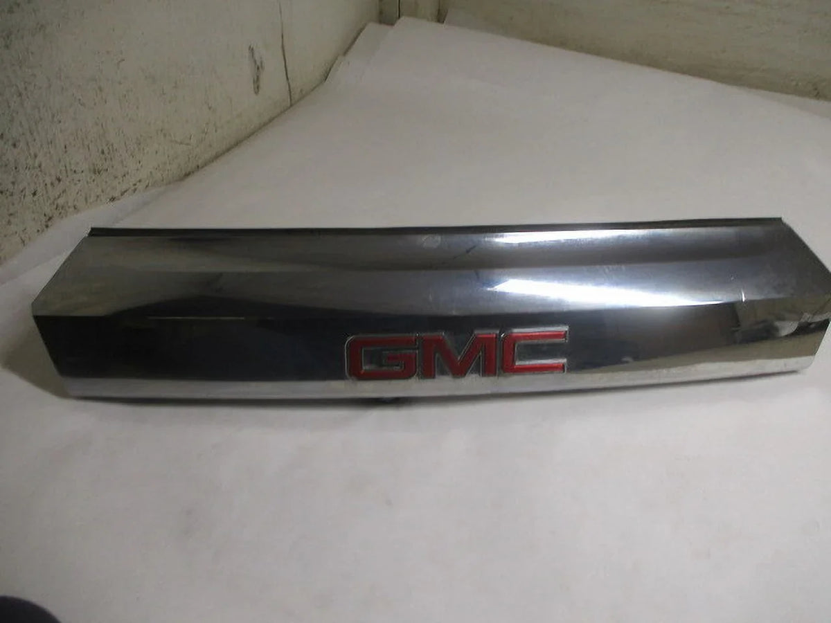 OEM GMC Back Terrain (Good) Rear LKQ Pre-Owned View Camera Up