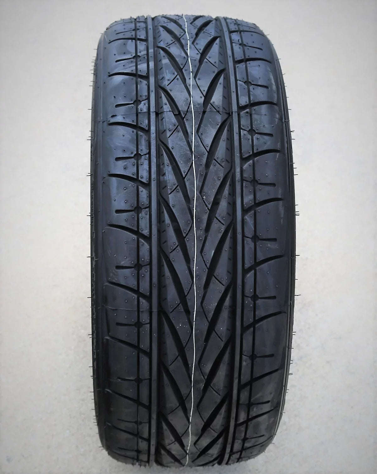 Camry 2011-15 (FOUR) Hexa-R XL XLE LTZ, High Forceum Set 95Y Cruze Chevrolet A/S ZR of Performance 225/45R18 Tires Fits: 4 2012