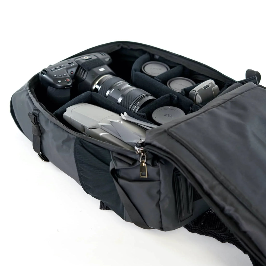 Digital Side More 16 Voyager Sunny with Women- Travel Dividers Case Works Zipper and Access Men and DSLR Backpack Adjustable Pocket (Tarpaulin, Black) with Camera Canon, Nikon, Anti-Theft for