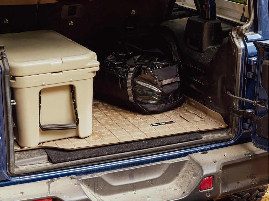 with Mariner, Seating WeatherTech Row Behind Tribute Liner Bumper Cargo Protector, Escape, - With with Black Protector Bumper Trunk 2nd compatible