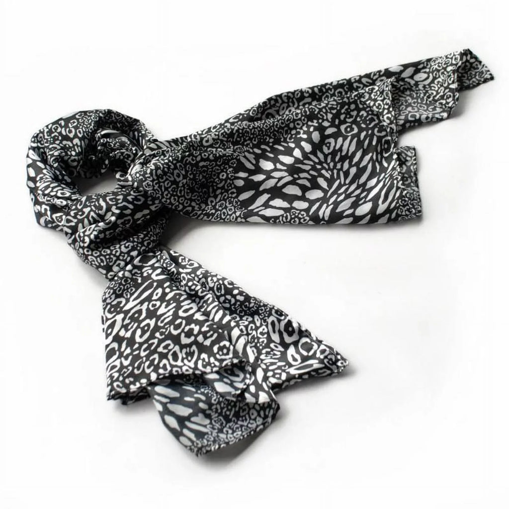 & Animal White Leopard Scarf/Wrap/Shawl(Small) Black Fashion Distinctive Soft Blancho Silk Print