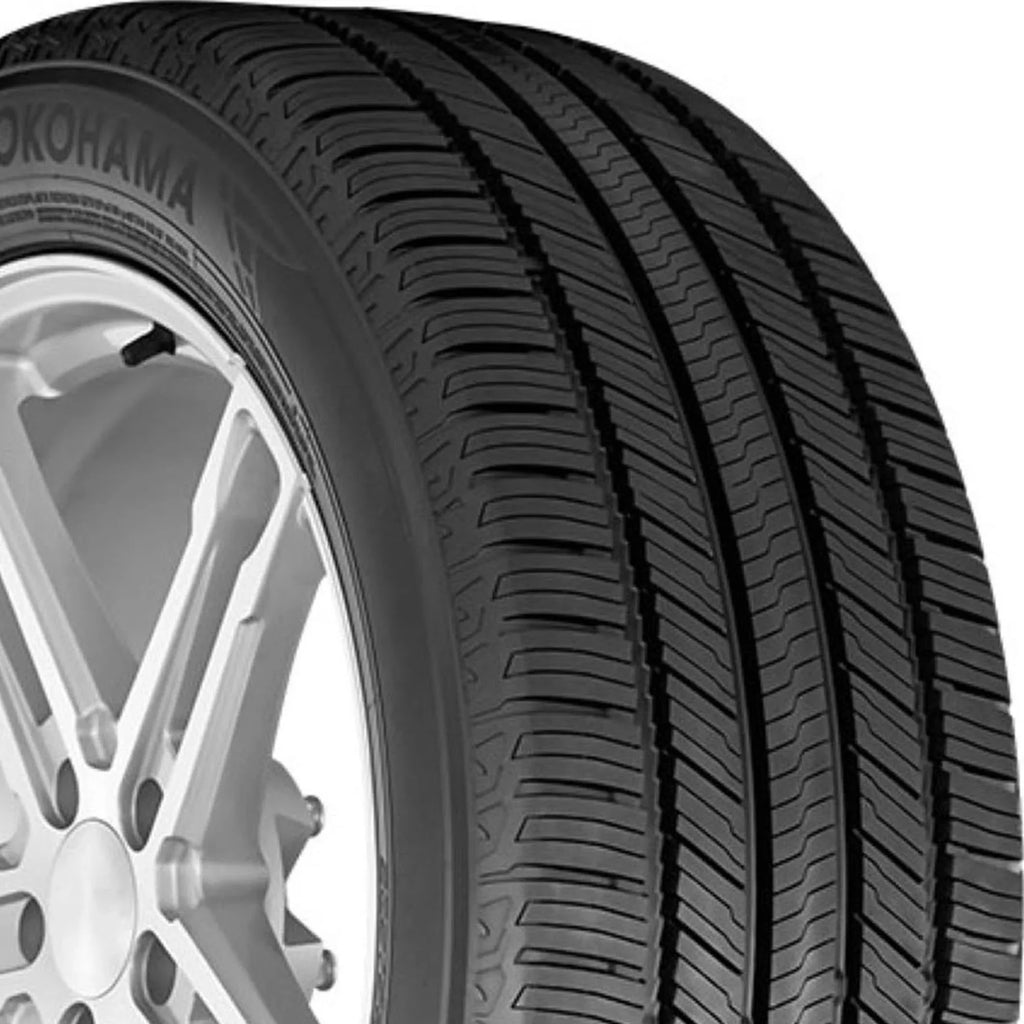 Passenger CV Geolandar G058 245/55R19 Season Tire 103V All Yokohama