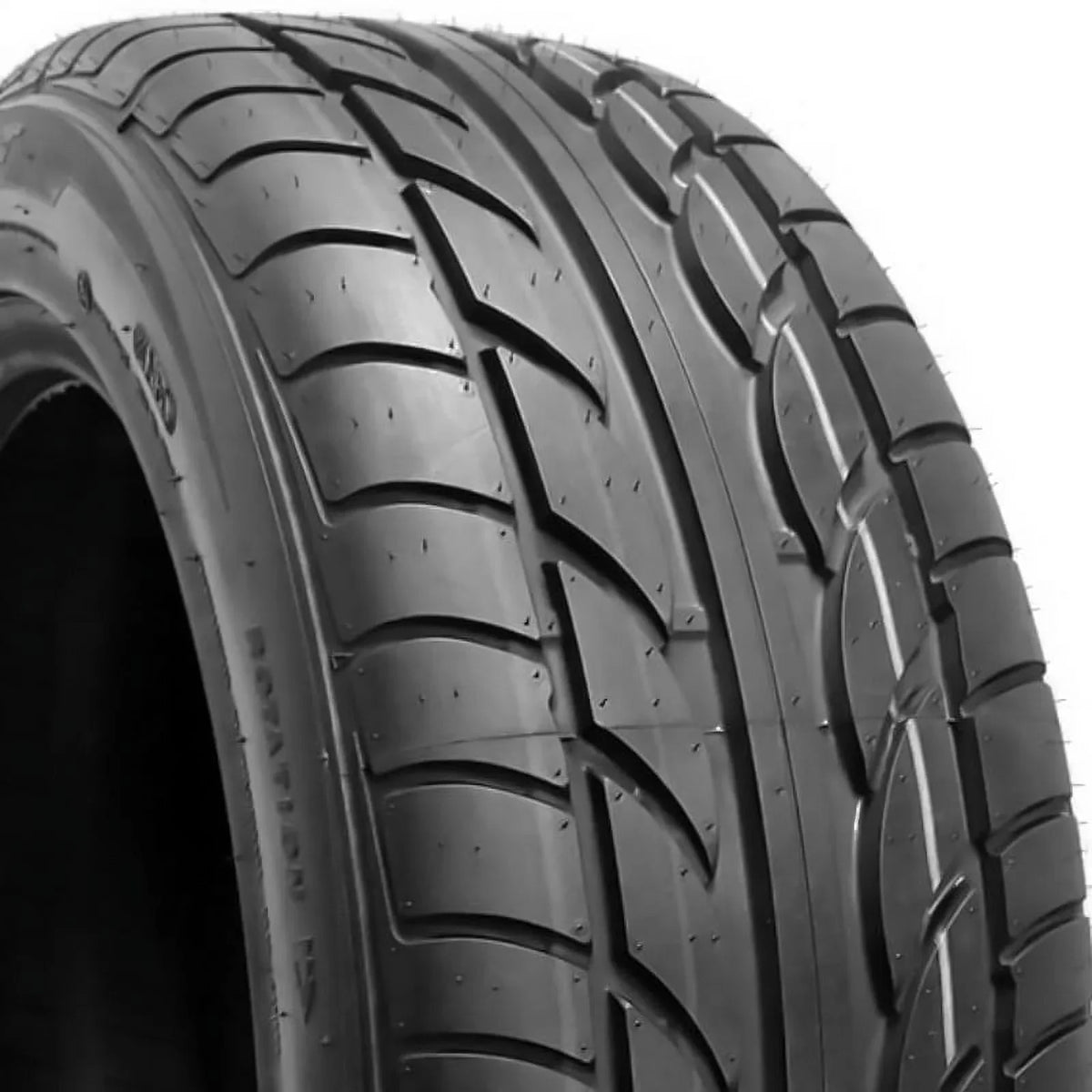 Tire Hawk Rated 8PLY - Mud-Terrain Desert Achilles X-MT 33X12.50R15