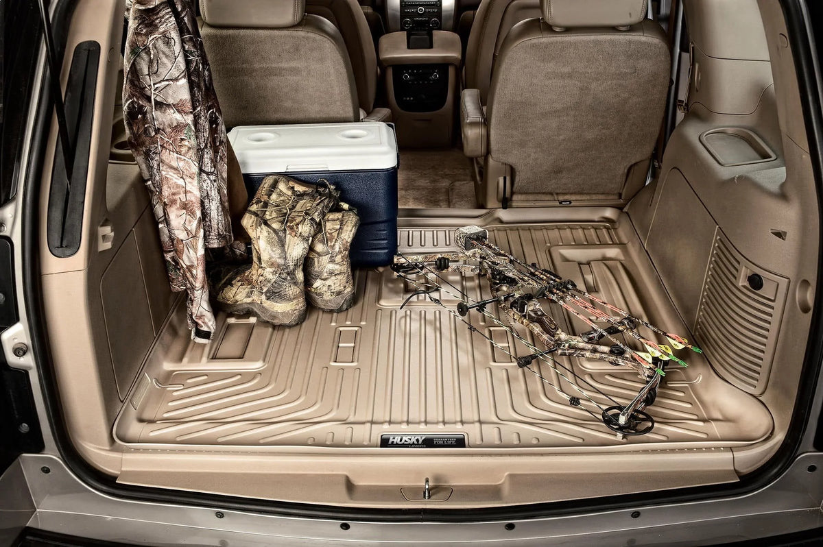 by Liner GMC Escalade with Cargo Suburban, Husky Yukon Compatible XL ESV/Suburban 07-14 select: Chevrolet with 1500/Yukon 1500 XL RealTruck 2007-2014 2007-2014 Compatible