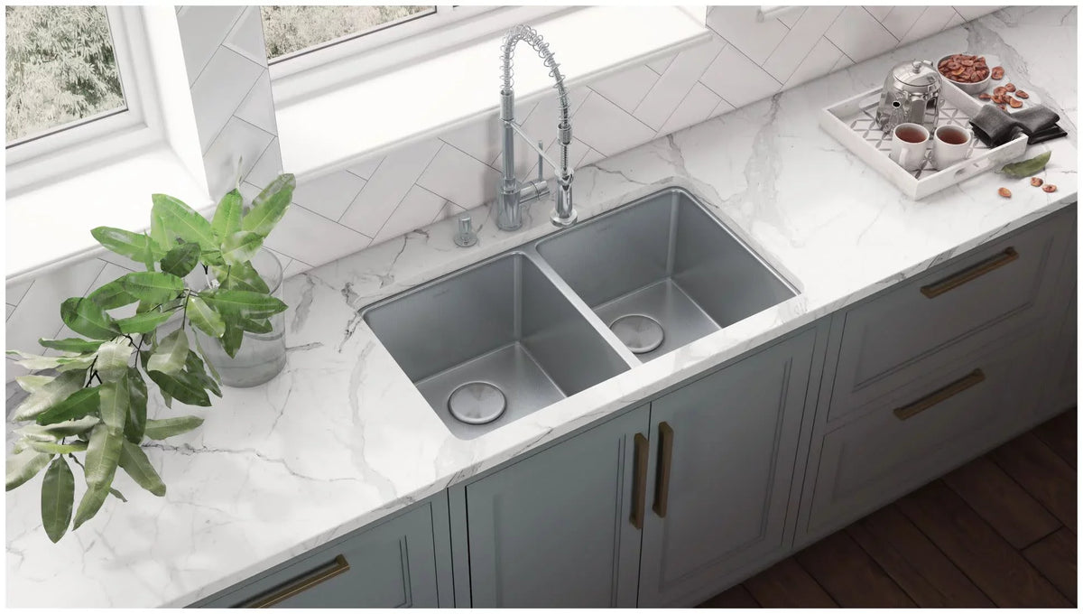 Ruvati Double USA 31 Stainless Kitchen Bowl Gauge 16 Steel Undermount in. RVM5099 Sink 50-50